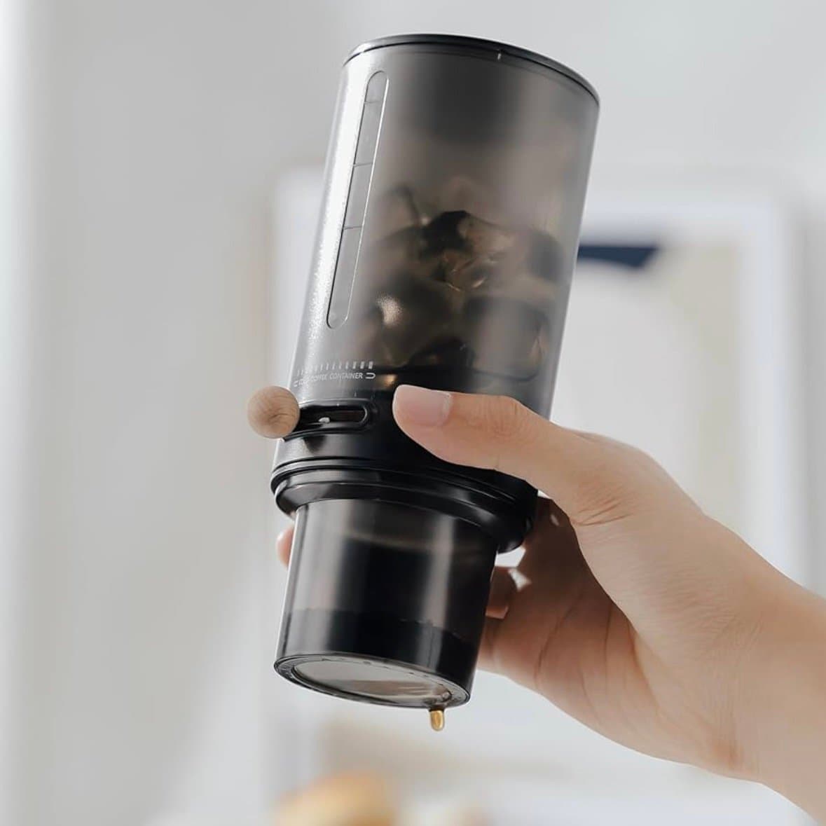 COLD BREW COFFEE MAKER DRIPER